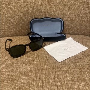 Authentic GUCCI Square Acetate Sunglasses w/ Interlocking G’s Havana GG0154SA